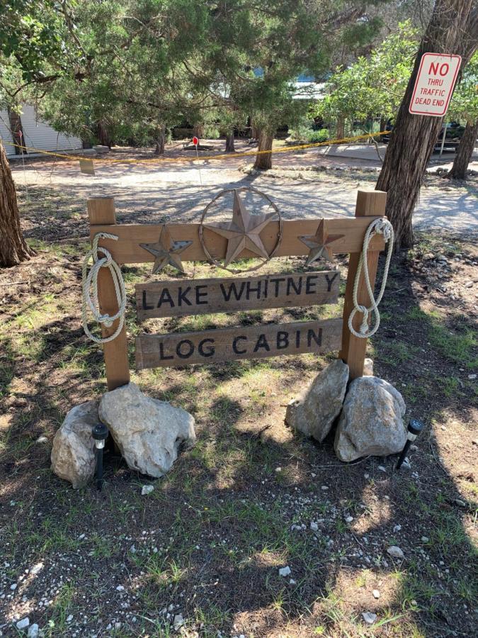 Lake Whitney Log Cabin Lakewood Harbor エクステリア 写真