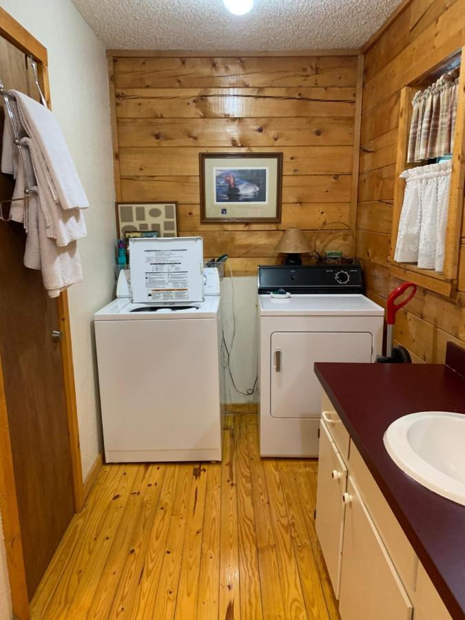 Lake Whitney Log Cabin Lakewood Harbor エクステリア 写真