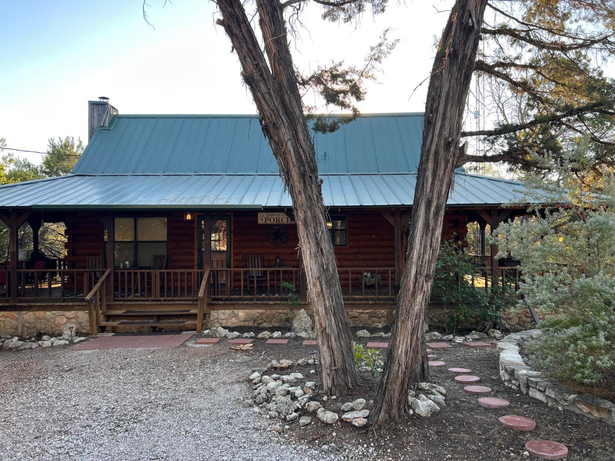 Lake Whitney Log Cabin Lakewood Harbor エクステリア 写真