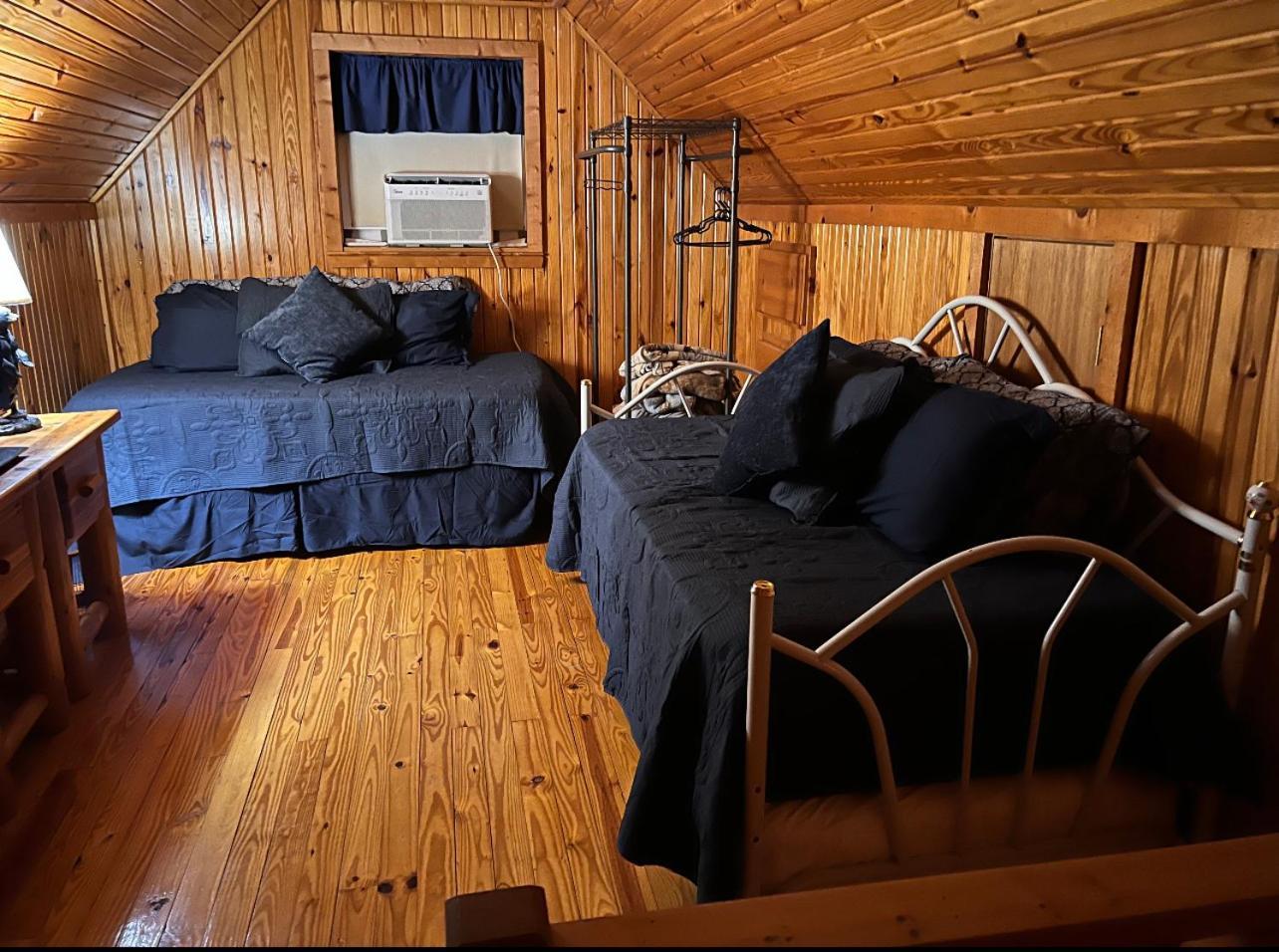 Lake Whitney Log Cabin Lakewood Harbor エクステリア 写真